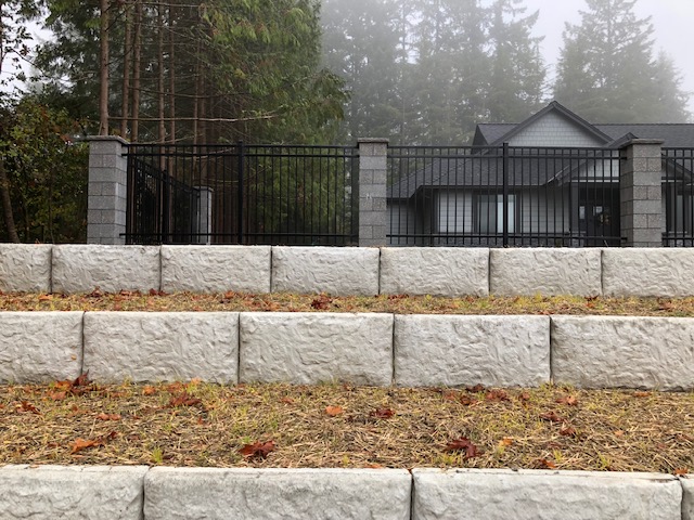 Specialty fencing and gate project